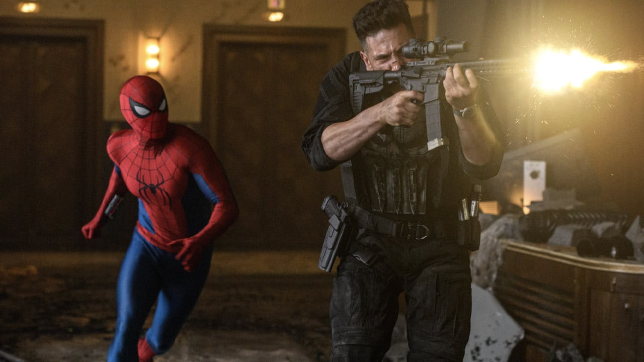 Spider-Man runs up behind The Punisher in Spider-Man Brand New Day